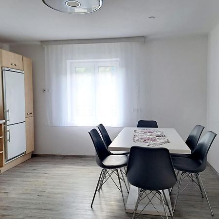 Ferienwohnung Kapar Pfarrwerfen Exteriör bild